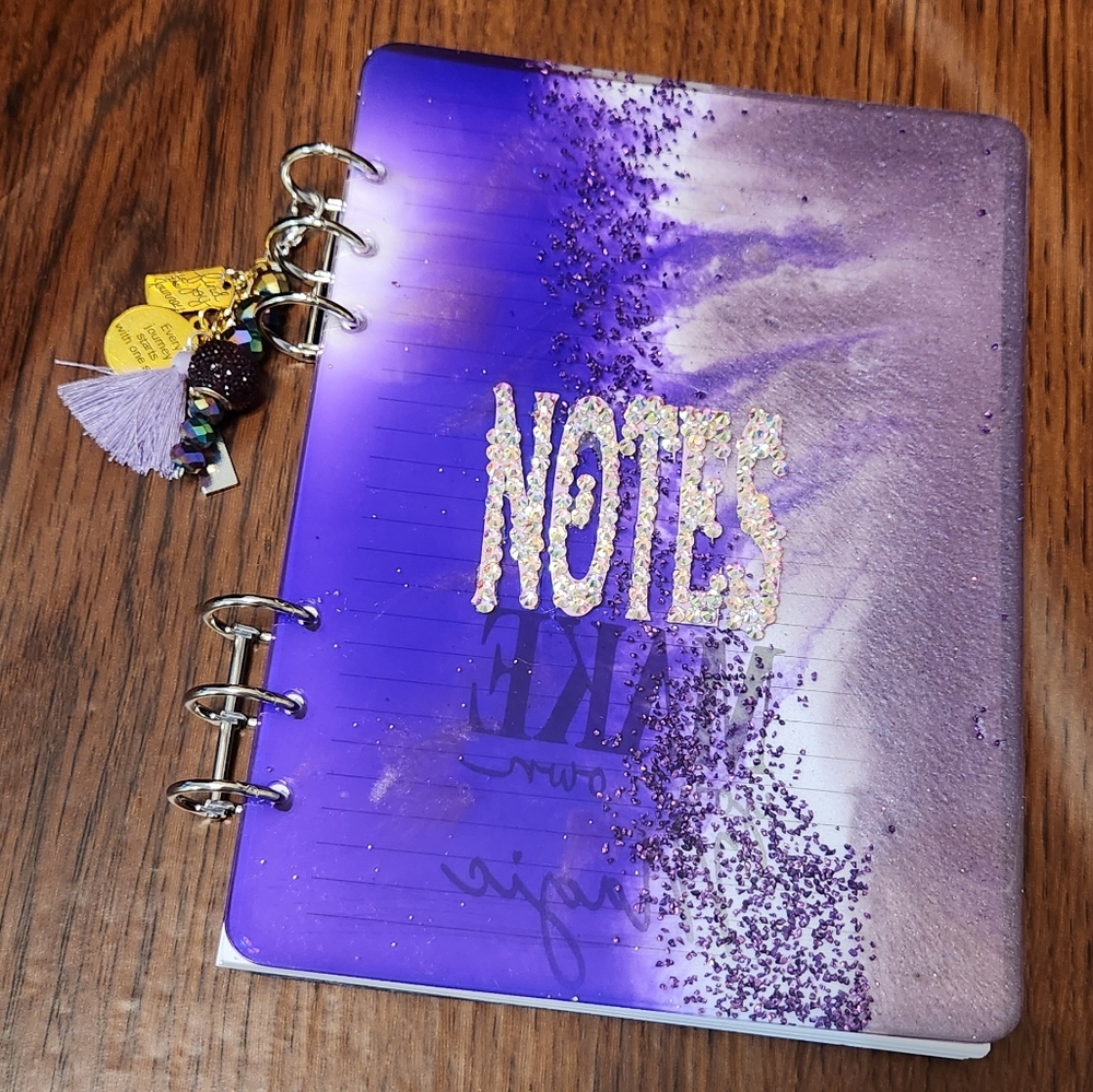 Notebook - Picture 2 of 3